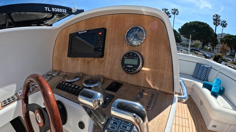 VAUDREY MILLER CUSTOM SUPERYACHT TENDER